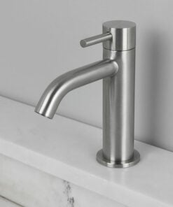 Washbasin valve in matt stainless steel