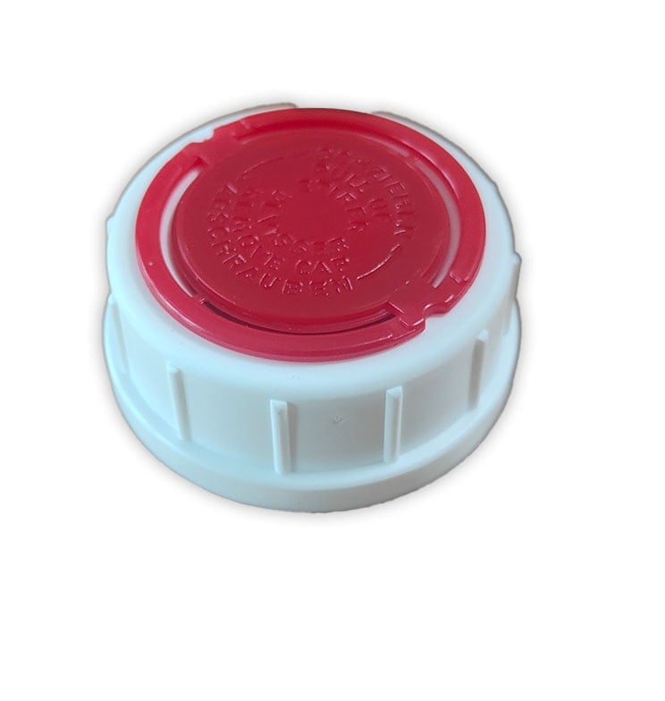Pull-out cap for soap bidon