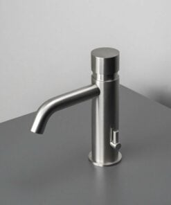 Stainless steel self-closing mixer