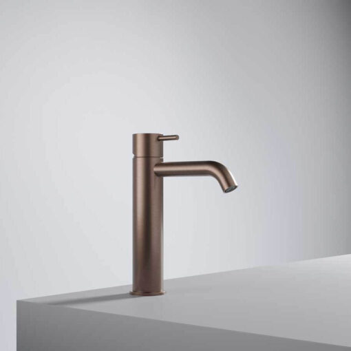 Single lever basin mixer