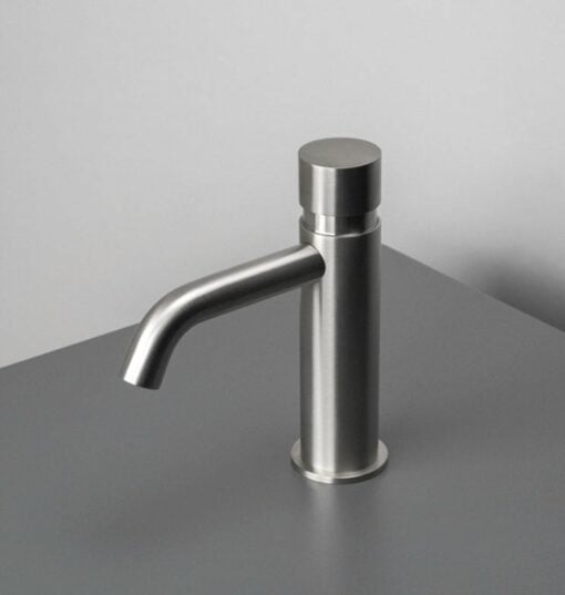 Stainless steel self-closing tap